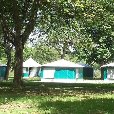 Camping Les Ombrages De L'Adour Hotel Aire-sur-l'Adour Luaran gambar